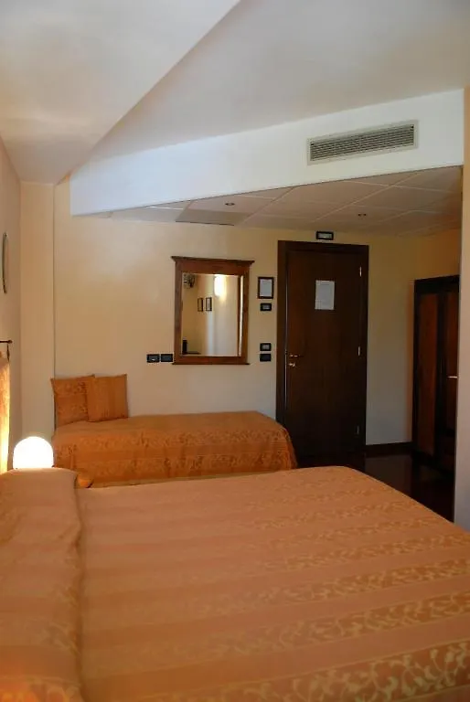 Locanda Da Vittorio Manerba del Garda Εξοχικό σπίτι
