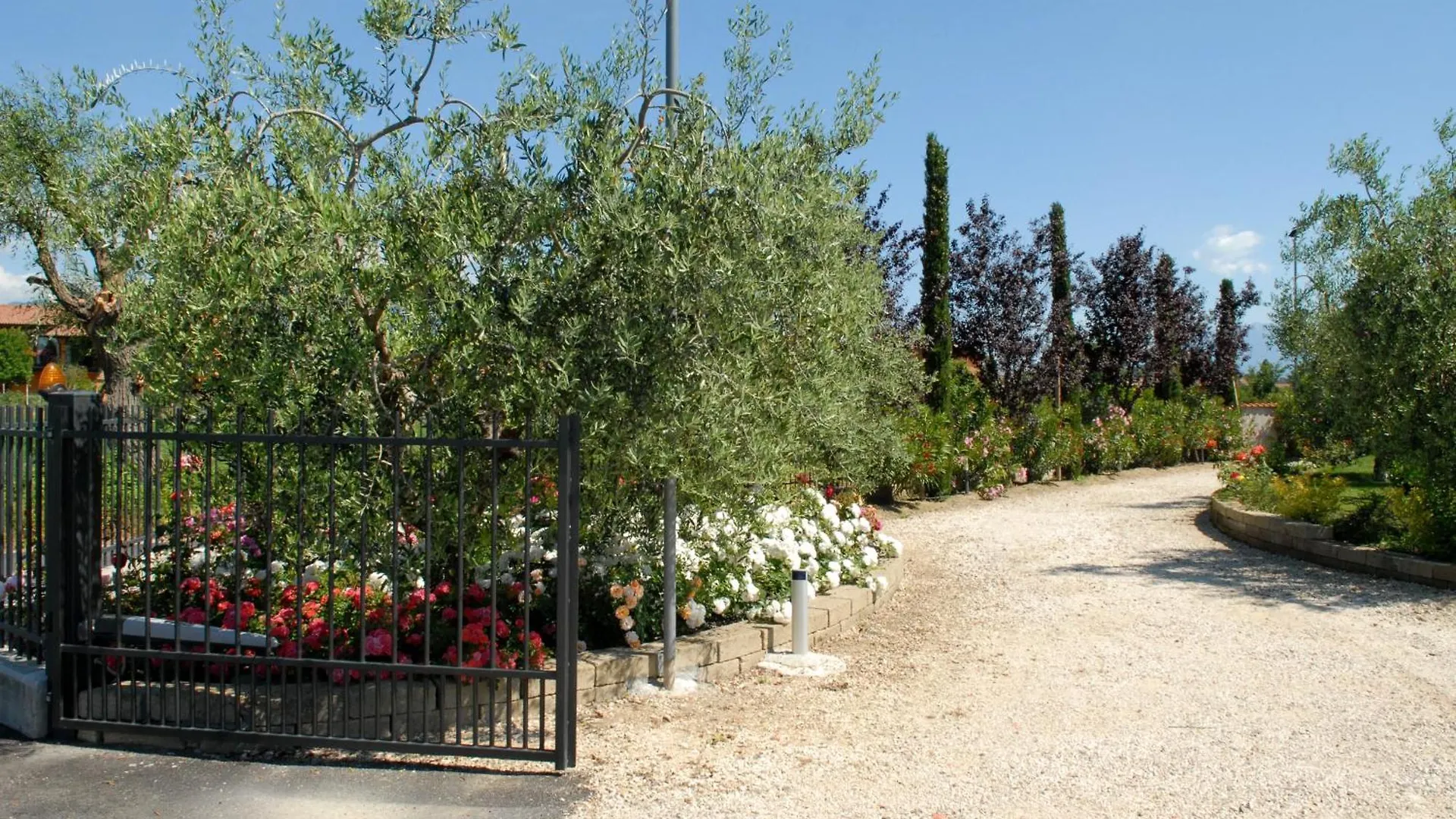 Country house Locanda Da Vittorio Guest House Manerba del Garda